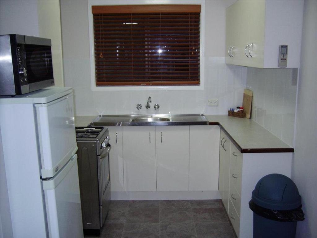 Hervey Bay Colonial Lodge Torquay Zewnętrze zdjęcie