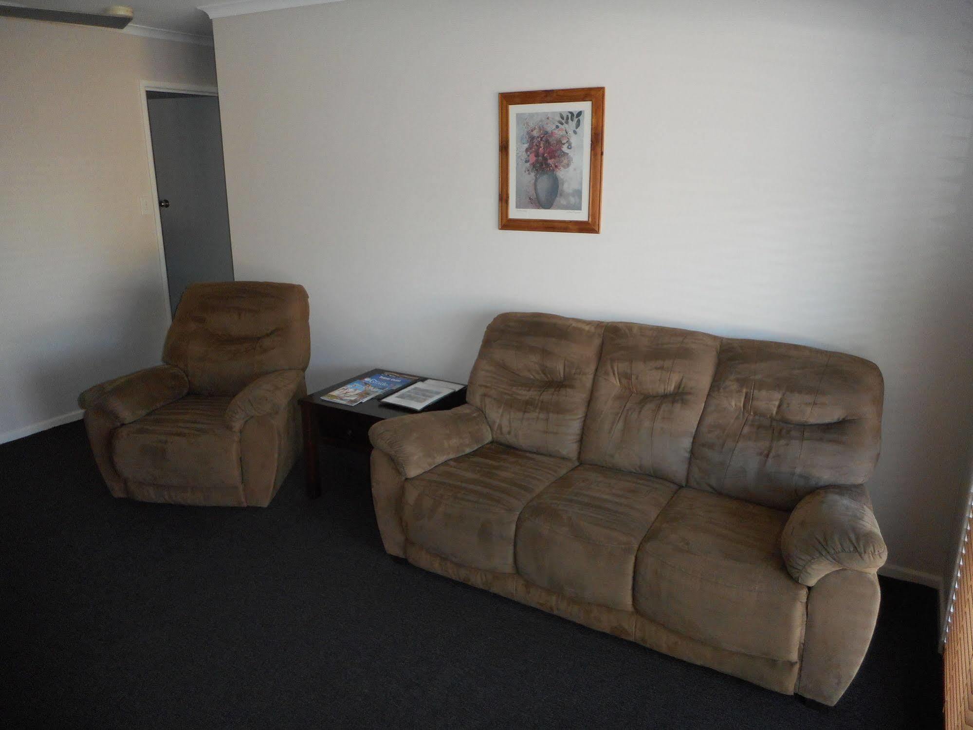 Hervey Bay Colonial Lodge Torquay Zewnętrze zdjęcie